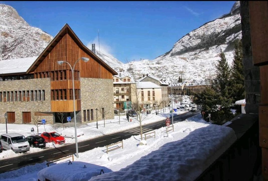 Apartament Check-In Casas Ibon Benasque Zewnętrze zdjęcie